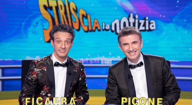 Striscia la Notizia: Dopo il successo al cinema Ficarra e Picone tornano a condurre il tg satirico