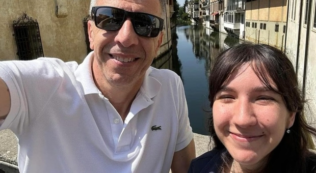 Giulia Cecchettin, il papà al funerale: «La morte di mia figlia per salvare altre donne»