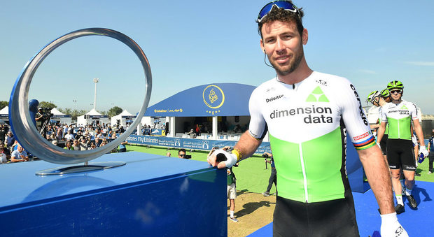 Dubai Tour, Cavendish si aggiudica la terza tappa, Viviani nuovo leader