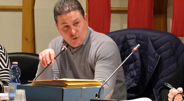 Marco Turato, sindaco di Pederobba, contro il caro bollette