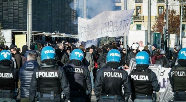 Manifestazione anarchici in centro a Roma domani: rischio incidenti