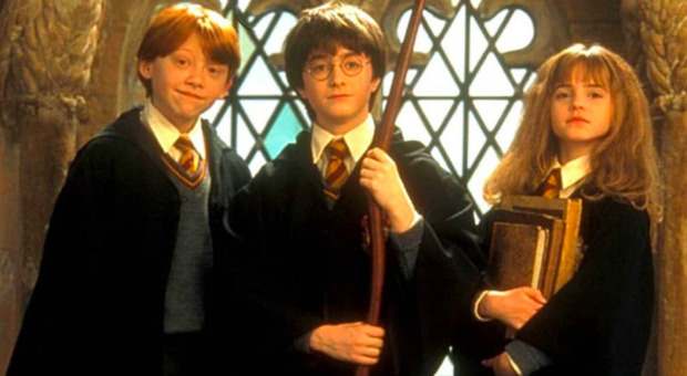 Harry Potter diventa una serie tv. Trattative in corso per il maghetto di Hogwarts