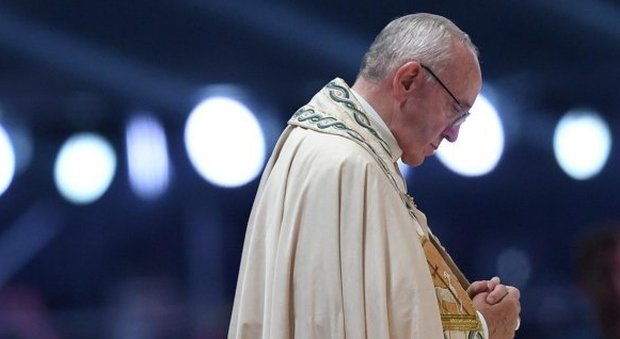 La preghiera del Papa: Dio tocchi i cuori dei terroristi