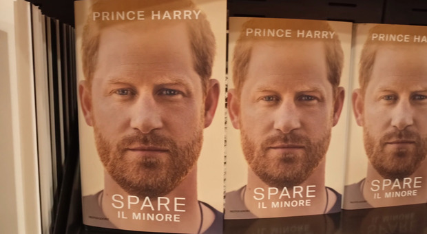 Spare, l'autobiografia del principe Harry alla Feltrinelli