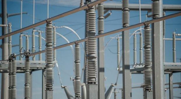 EY, infrastrutture energetiche italiane attraenti per operazioni di M&A