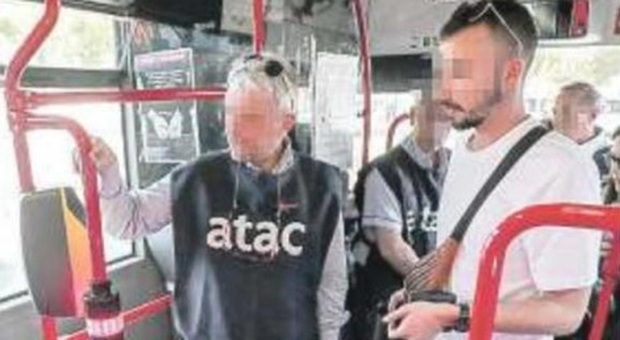 Sui bus Atac torna il bigliettataio