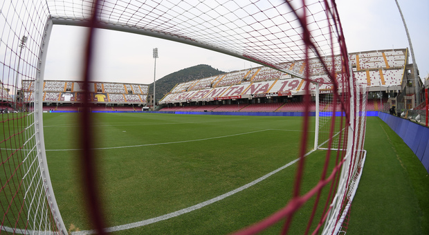 Lo stadio Arechi di Salerno ospiterà la finale di Coppa Italia femminile tra Juventus e Roma