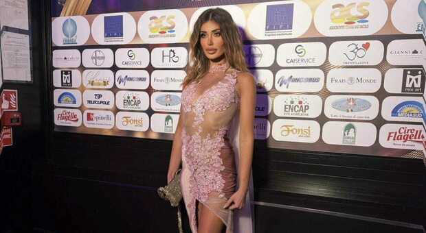 Manuela Festa, la showgirl si racconta: «Roma mi ha accolta da subito, ormai mi sento a casa» Manuela Festa, la showgirl si racconta: «Roma mi ha accolta da subito, ormai mi sento a casa»
