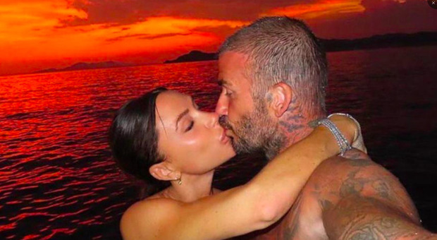 David e Victoria Beckham in vacanza a Miami a bordo di un superyacht da 20 milioni di dollari
