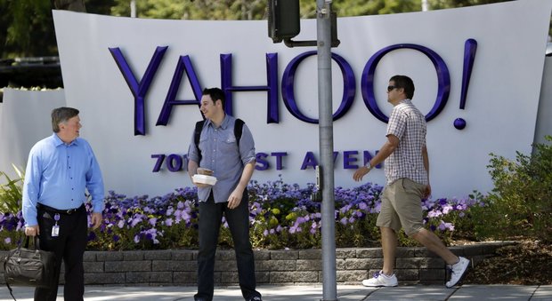 Verizon compra Yahoo, accordo da 4,8 miliardi di dollari