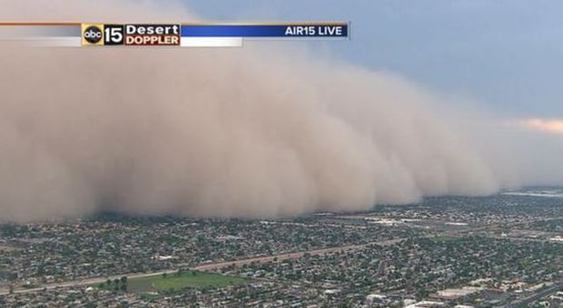 Tsunami di sabbia in Arizona, Phoenix in tilt FOTO