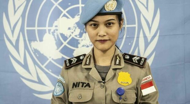 L'Onu ha premiato una giovane indonesiama «Poliziotta dell'anno» per il suo lavoro in Centrafrica
