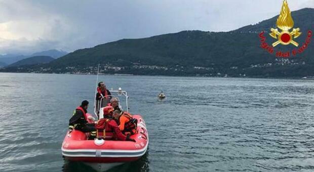 Lago di Bracciano, 22enne esce per fare una nuotata e scompare: ricerche in corso da ieri mattina