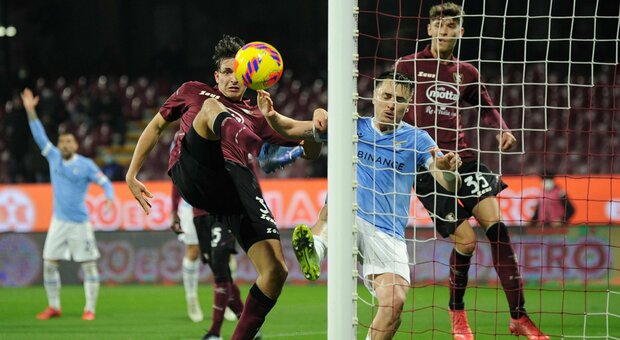 Napoli-Salernitana si gioca domani: due negativizzati tra i granata