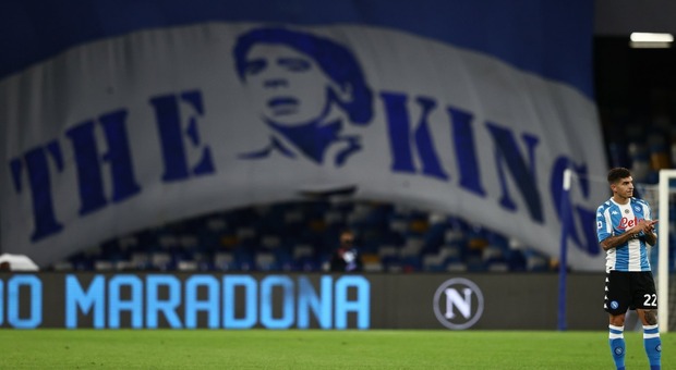 Napoli, il San Paolo diventa stadio Maradona: ok della Giunta comunale