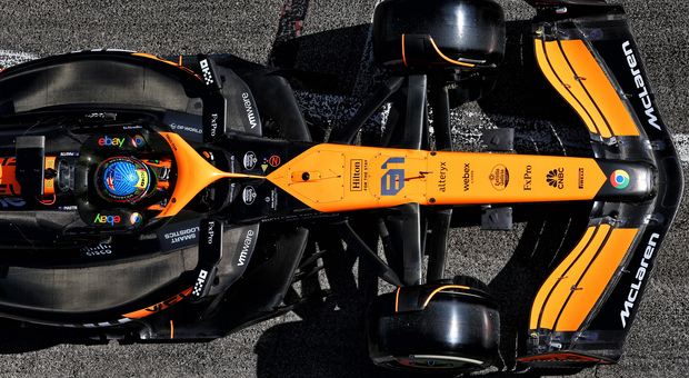La McLaren in grande forma ad Imola