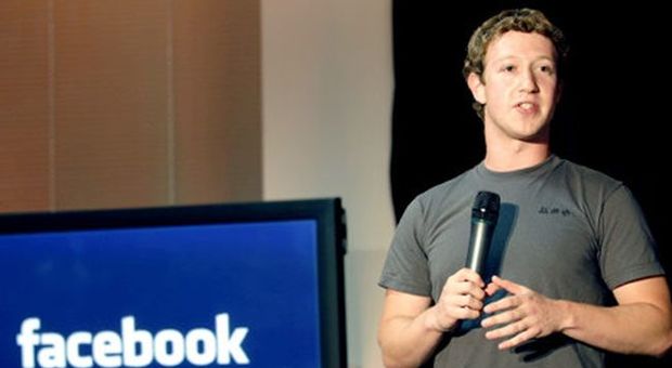 Facebook, Zuckerberg accetta l'invito del Parlamento europeo
