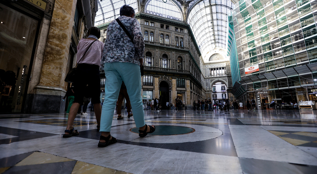 Galleria Umberto I di Napoli, piano per la rinascita: restyling e presidio dei vigili