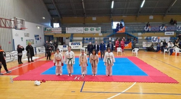 Trofeo regionale di karate, la Fight Club della Tarano Sport Village protagonista: un oro, 2 argenti e 3 bronzi