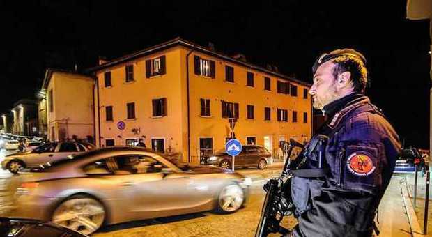 Perugia, spray al peperoncino contro i carabinieri Bloccato romeno, si è difeso anche con calci e pugni