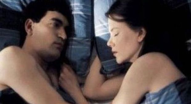 Marito e moglie sincronizzati nel sonno se l'unione è felice