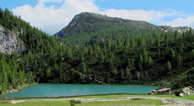 Il lago "fantasma" sulle Dolomiti È apparso e tra pochi giorni sparirà