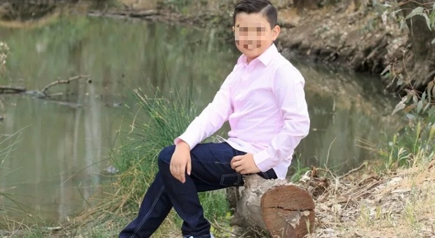 Antonio, 10 anni, muore dopo un litigio al parco con un amichetto