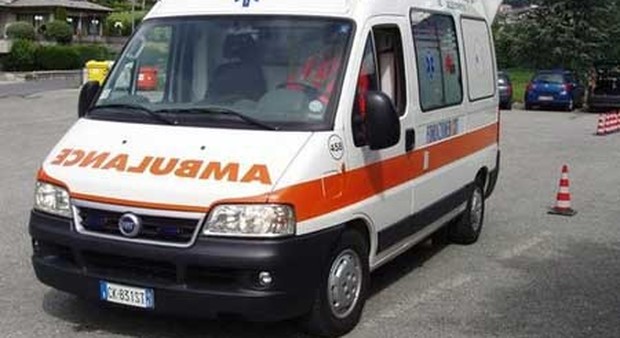 Milano, soccorritore palpeggia bimba di 10 anni in ambulanza sotto gli occhi della mamma