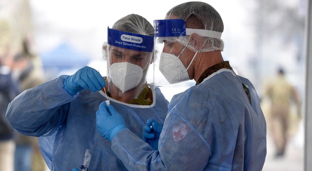 Coronavirus in Lombardia, il bollettino di oggi 14 novembre 2020: 8129 nuovi casi e 158 morti