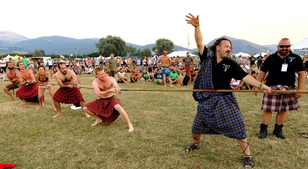 Un gioco celtico al Montelago Celtic Festival