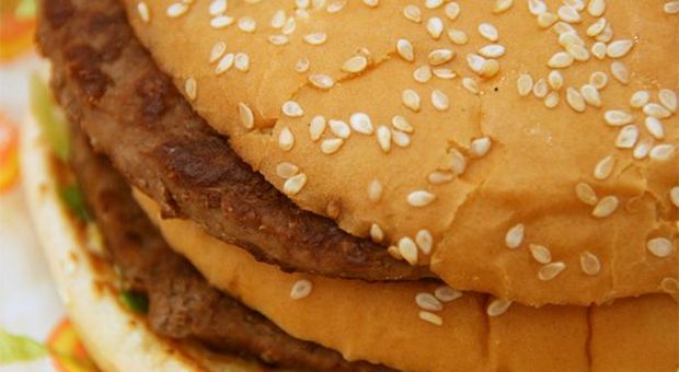 McDonald's debole: paga 26 milioni di dollari per chiudere class action