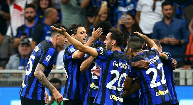 Inter-Milan 5-1, il derby è ancora nerazzurro: Inzaghi domina, Mkhitaryan segna e l'incubo di Pioli continua