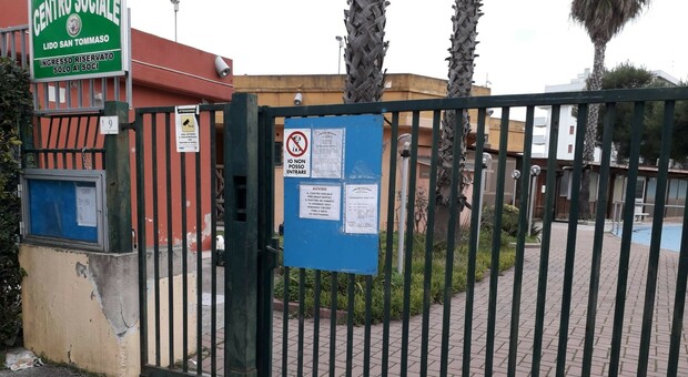 Il centro sociale San Tommaso a Lido Tre Archi ora chiuso