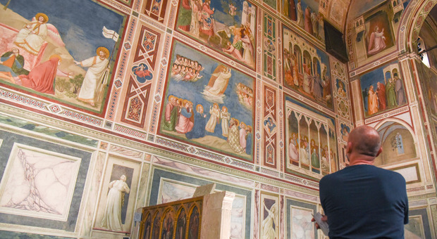 Gli splendidi affreschi di Giotto alla Cappella degli Scrovegni