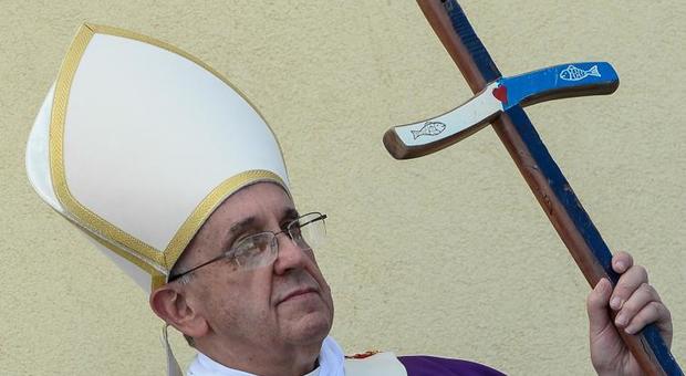A San Pietro il Papa celebra una messa per tutti i migranti morti negli ultimi 5 anni