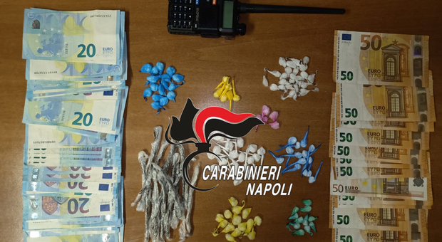Spacciatore a 23 anni con soldi e droga arrestato dai carabinieri