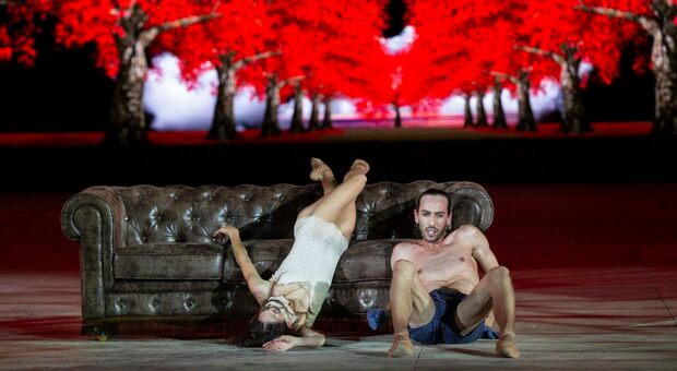 Rebecca Bianchi e Claudio Cocino ne "Le quattro Stagioni" foto di Y. Kageyama Teayro dell'Opera di Roma