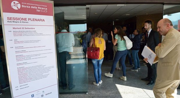 Falsi volontari al Campus di Salerno, gli studenti universitari nel mirino