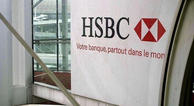 HSBC nello scandalo delle transazioni sospette a Hong Kong. Titolo crolla in borsa