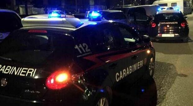 Milano, lite in strada: tre feriti, anche un uomo intervenuto per placare gli animi
