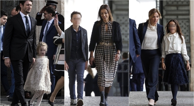 immagine Meloni, al Quirinale il giorno delle famiglie: la premier e i ministri al Colle con figli e partner