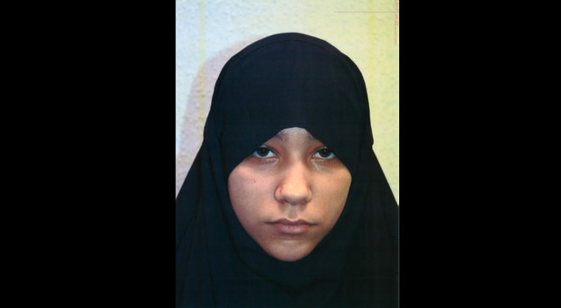 Isis, condannata una 18enne: pianificò attentati a Londra con la madre e la sorella