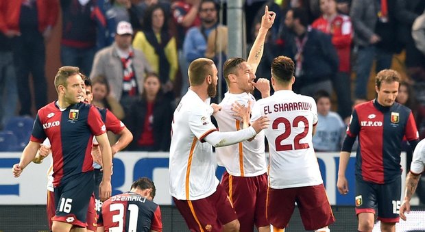 La Roma in rimonta batte il Genoa 3-2 Ancora una volta è Totti show