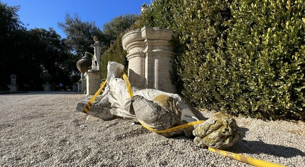 Statua di Diana distrutta per un selfie, giovane denunciato a Villa Borghese