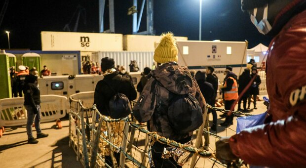 Migranti, la Geo Barents ha lasciato il porto di Ancona. Tornerà?