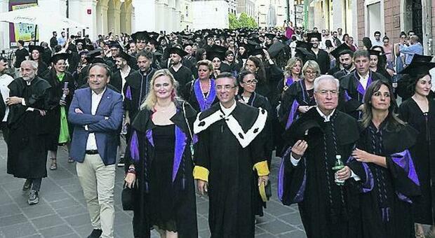 Università del Sannio, è il Graduation day: in piazza 700 nuovi laureati