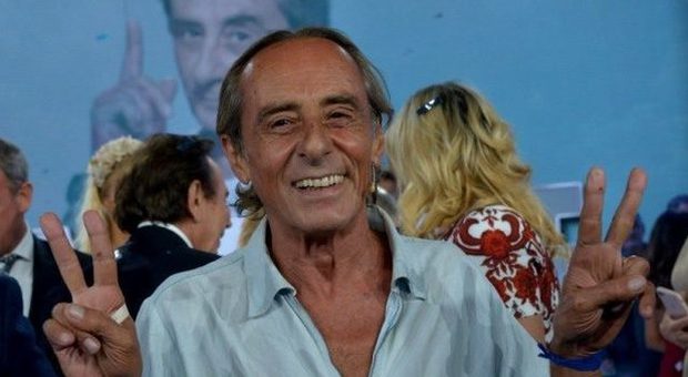 Nino Formicola a Domenica Live: «Ho vinto l'Isola e ora mi sposo»