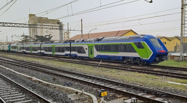 Treni, variazioni e limitazioni sulla linea fra Verona e Brescia: bus sostitutivo per interventi di potenziamento tecnologico