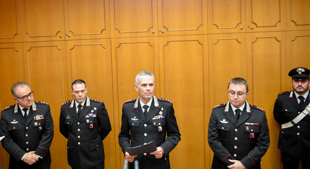 La conferenza dei carabinieri per l'operazione Touch down