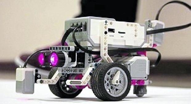 Il robot Ciano, progettato dagli studenti del Sansovino
